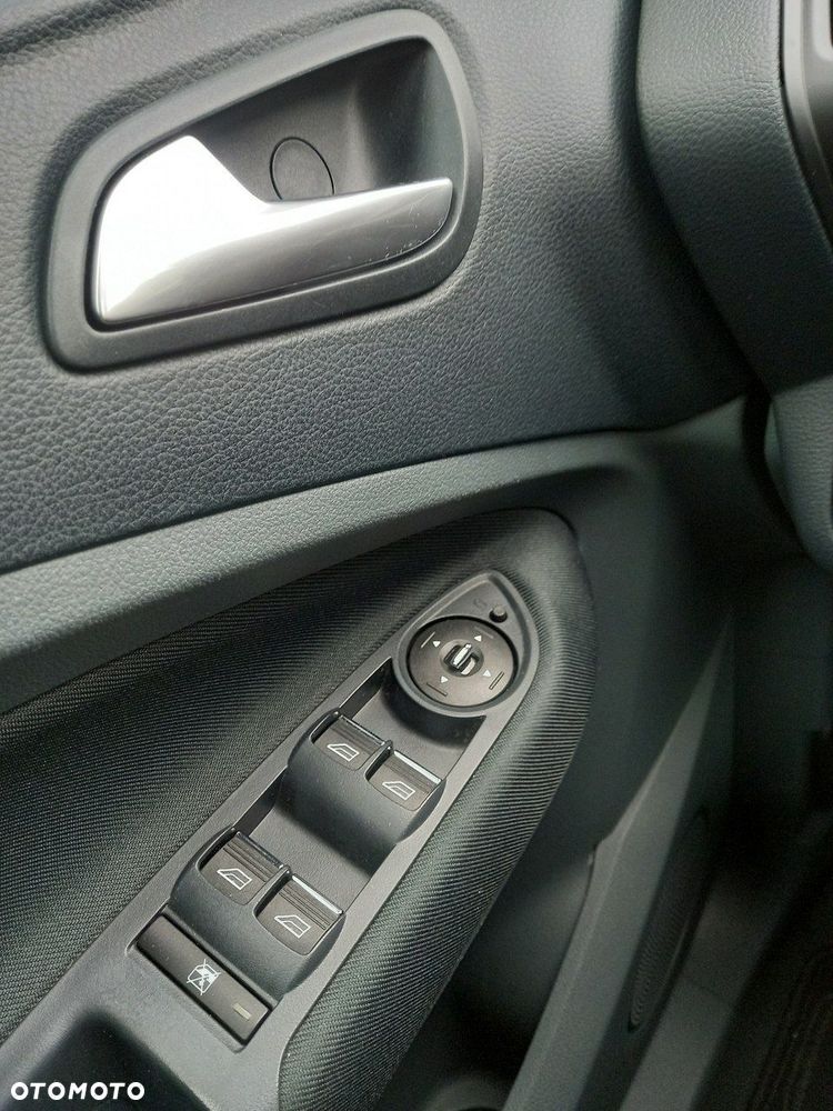 Ford C-MAX 1.6 TDCi Start-Stop-System Champions Edition - 36