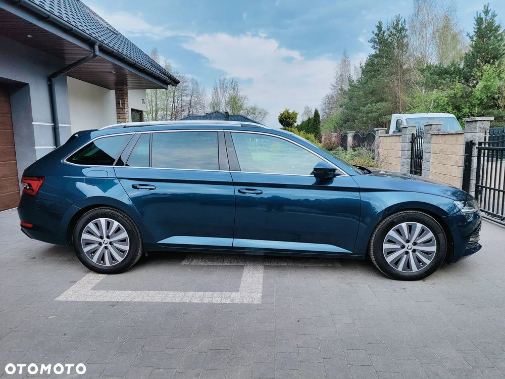 Skoda Superb 2.0 TDI DSG Premium Edition - 3