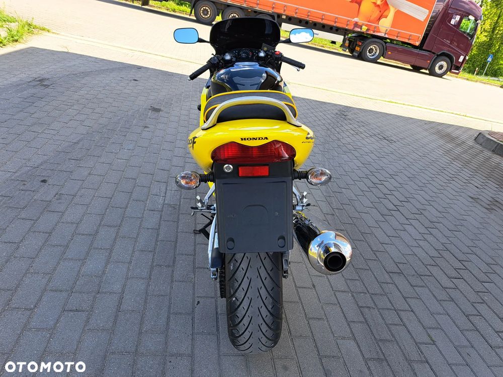 Honda CBR - 7