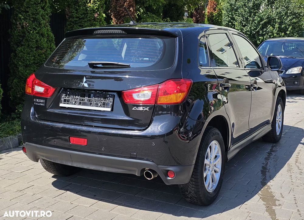 Mitsubishi ASX - 6