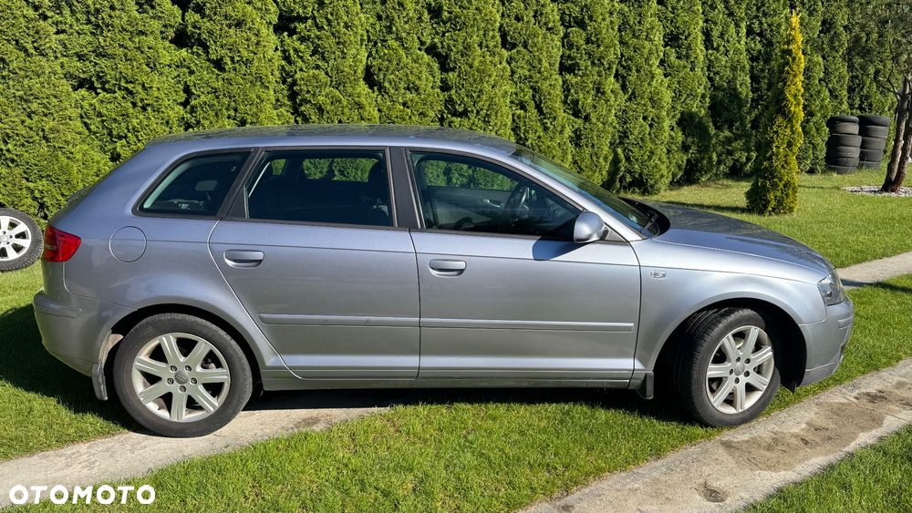 Audi A3 Sportback 2.0 TDI Ambiente - 6