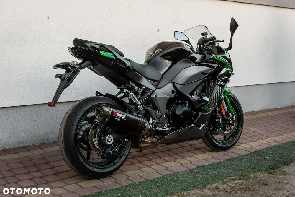 Kawasaki Ninja - 4
