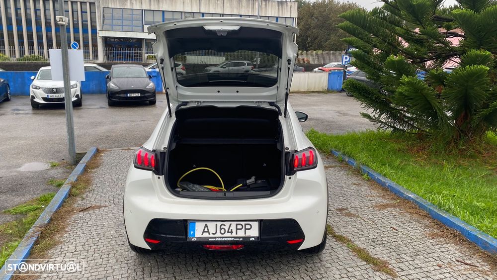 Peugeot e-208 50 kWh Allure Pack - 13