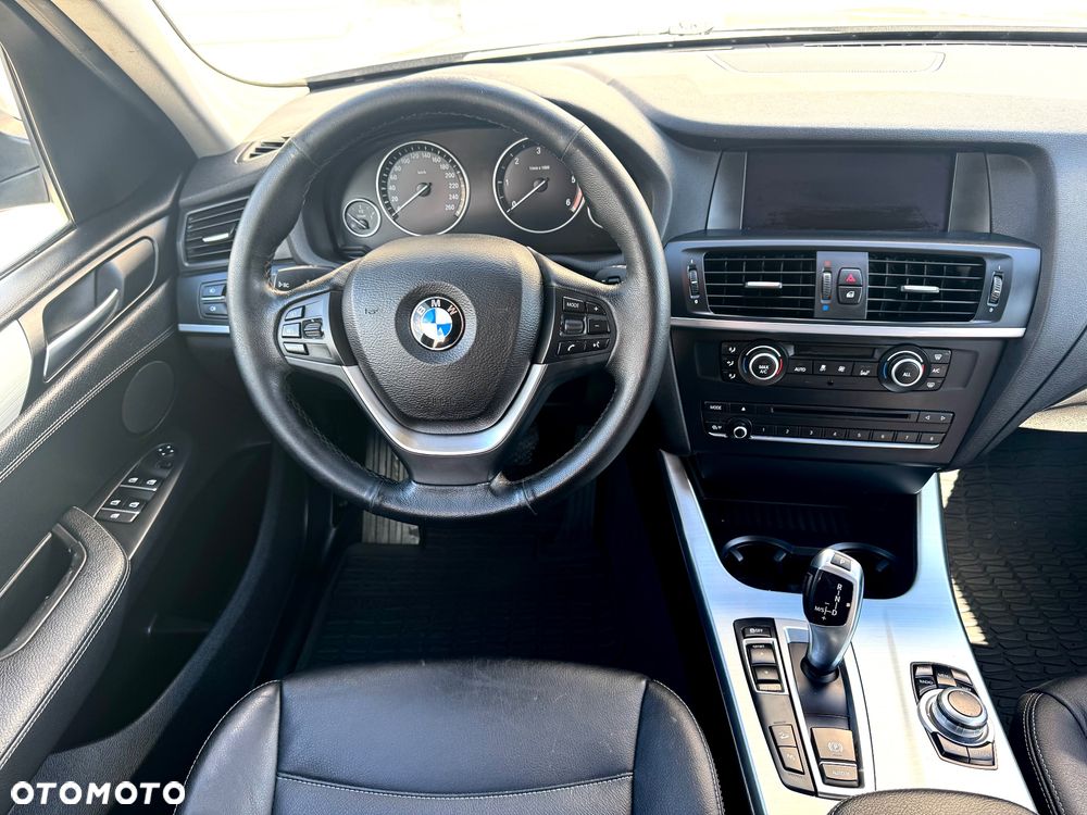 BMW X3 xDrive20d - 13