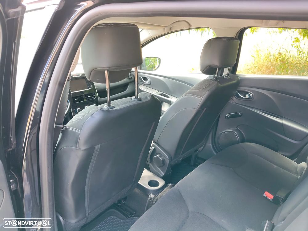 Renault Clio Sport Tourer Energy dCi 90 Start & Stop Dynamique - 12