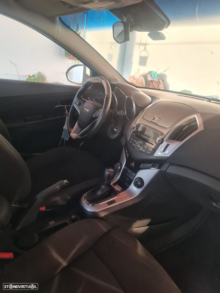 Chevrolet Cruze 1.7 VCDi LT - 1