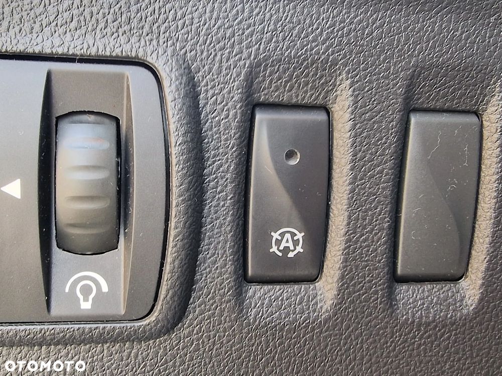 Renault Captur (ENERGY) dCi 90 EDC LIMITED - 20