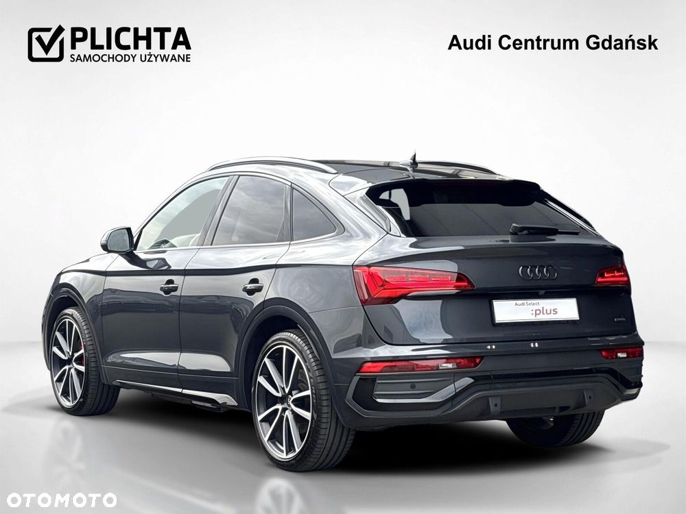 Audi Q5 Sportback - 4
