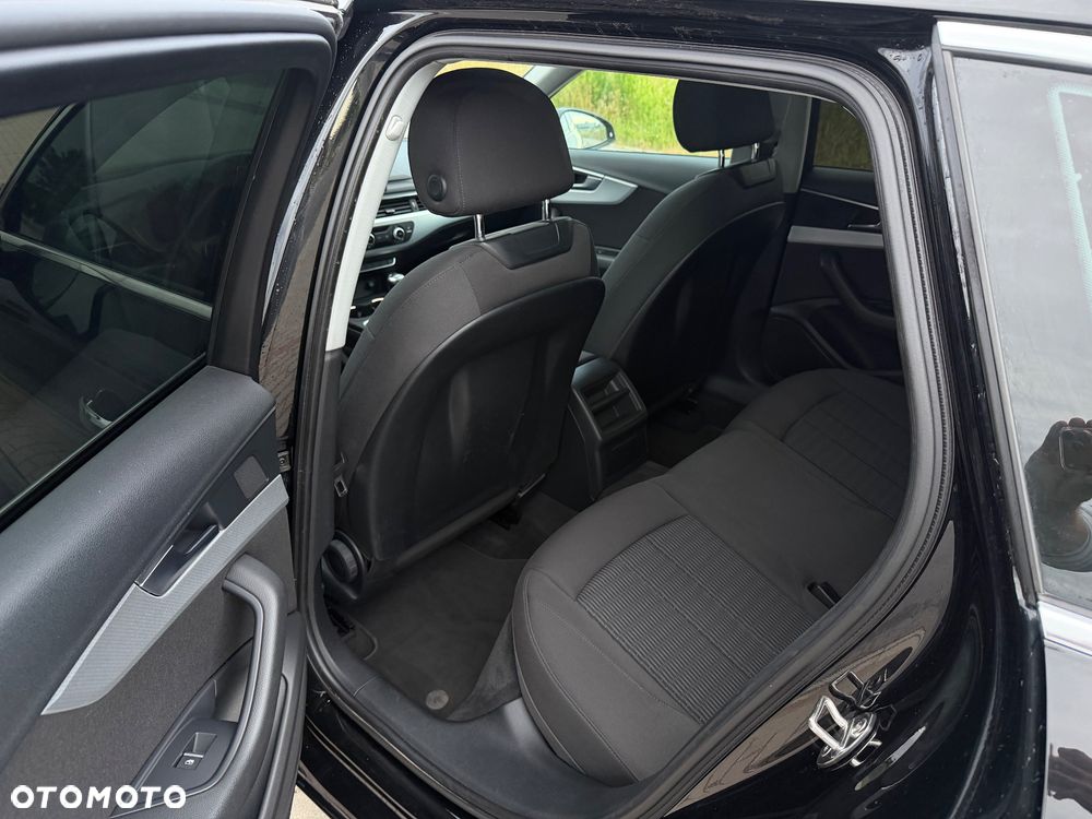 Audi A4 Avant 2.0 TDI - 12