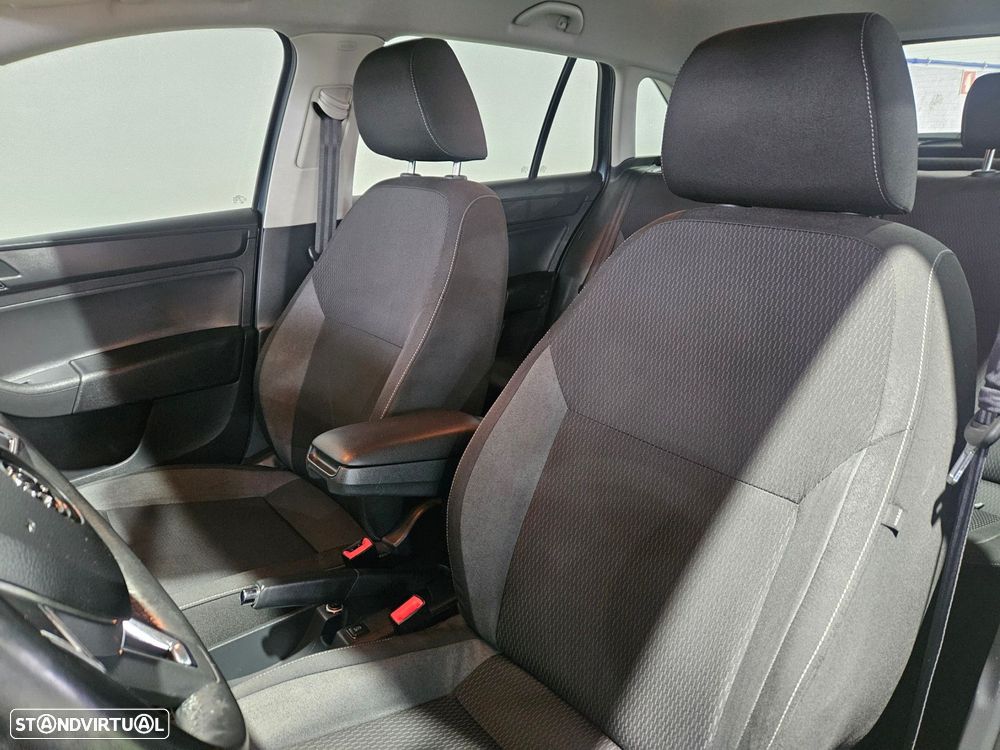 Skoda Rapid Spaceback 1.2 TSi Ambition - 11