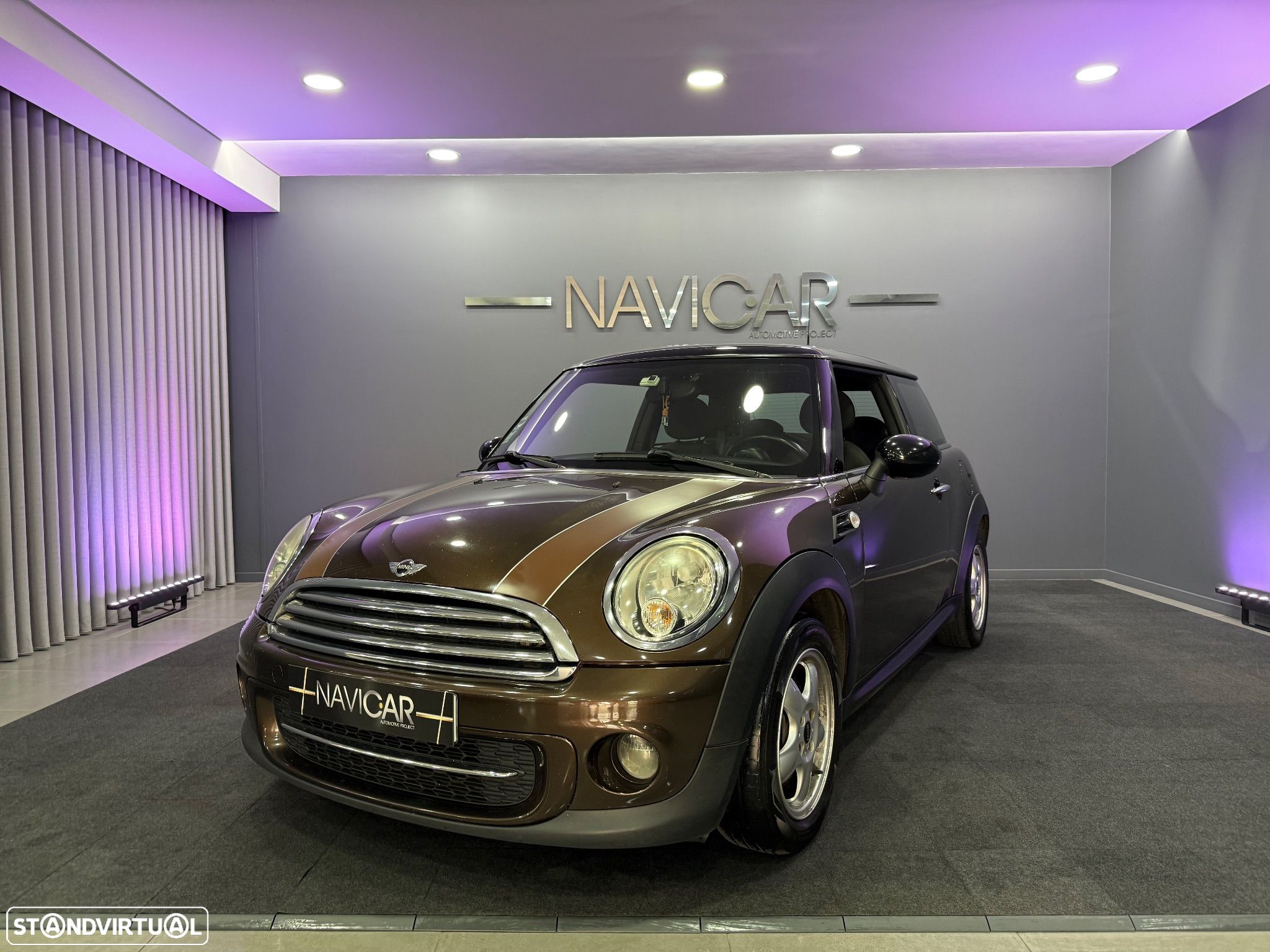 MINI 3 Portas Cooper D - 1