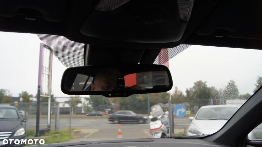 Toyota C-HR 1.2 T Dynamic - 19