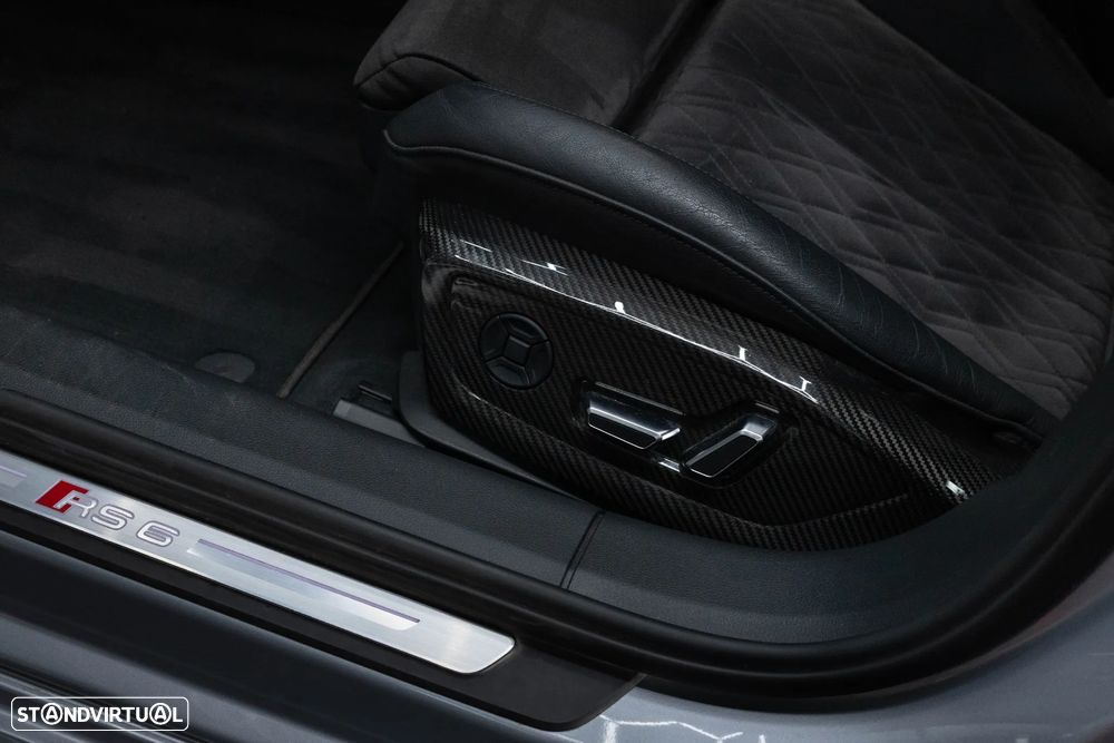 Audi RS6 Avant 4.0 TFSI quattro Tiptronic - 34