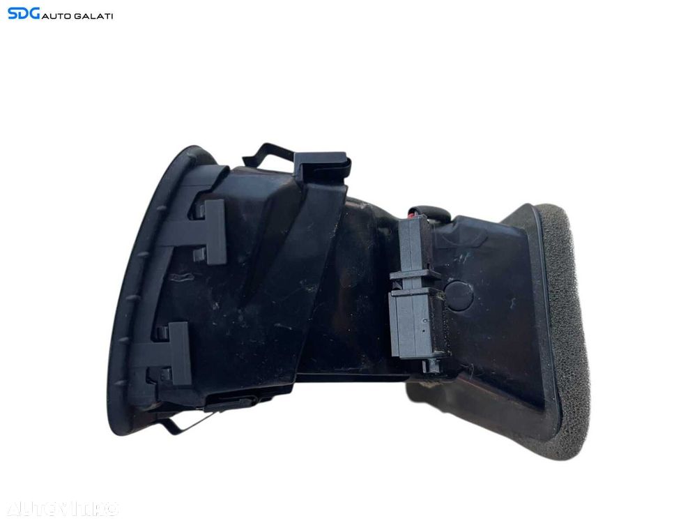 Gura Guri Grila Grile Aer Aerisire Ventilatie Bord Centrala Volkswagen Passat B7 2010 - 2015 Cod 3AB819728A [K2116] - 6