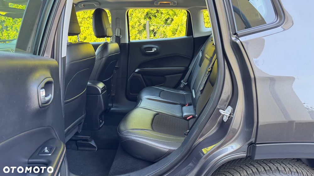 Jeep Compass 1.4 MultiAir Limited - 26