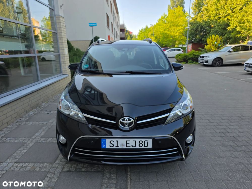 Toyota Verso - 2