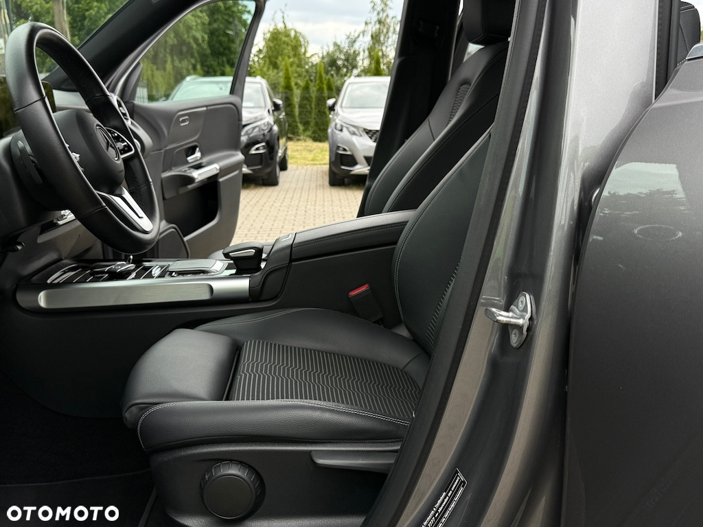 Mercedes-Benz GLB 200 d 8G-DCT - 31