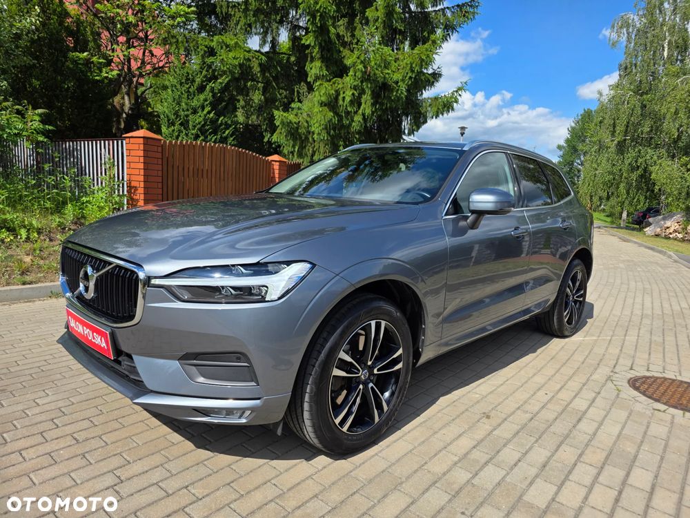 Volvo XC 60 T4 Momentum Pro - 1