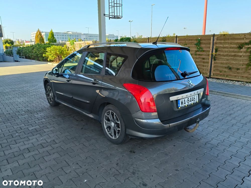 Peugeot 308 1.6 Trendy - 3