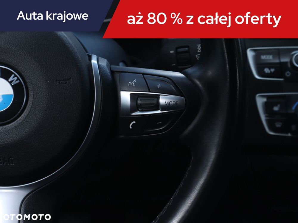 BMW Seria 1 - 24