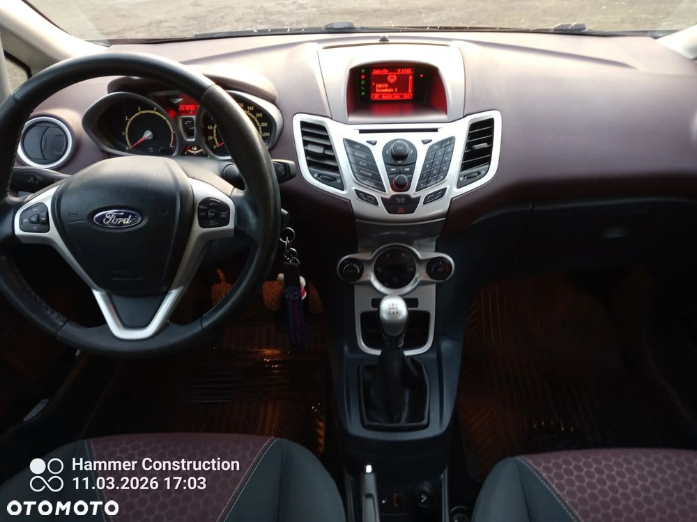 Ford Fiesta 1.25 Viva - 11