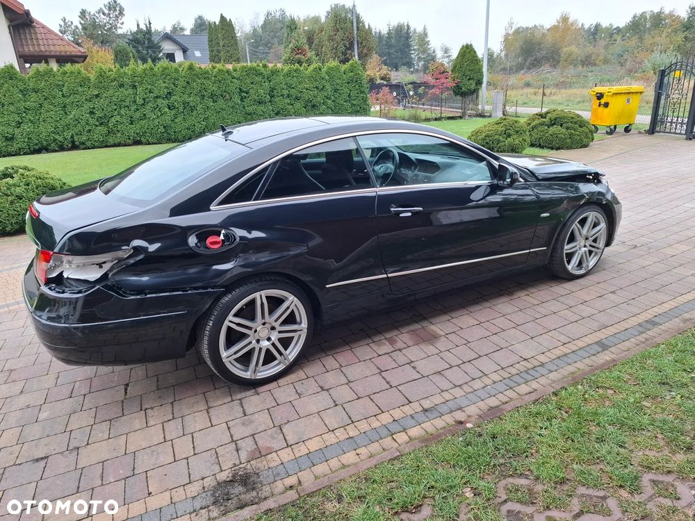 Mercedes-Benz Klasa E - 7