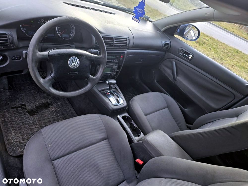 Volkswagen Passat 1.9 TDI Comfortline Tiptr - 19