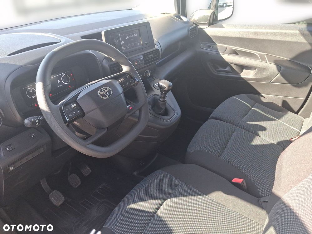 Toyota PROACE CITY - 9