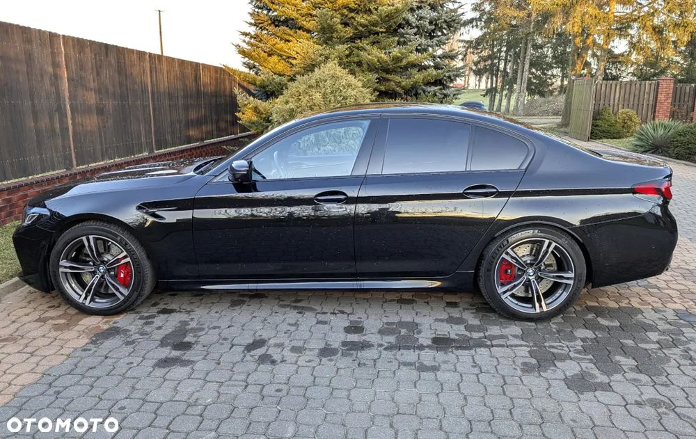 BMW M5 Competition - 6