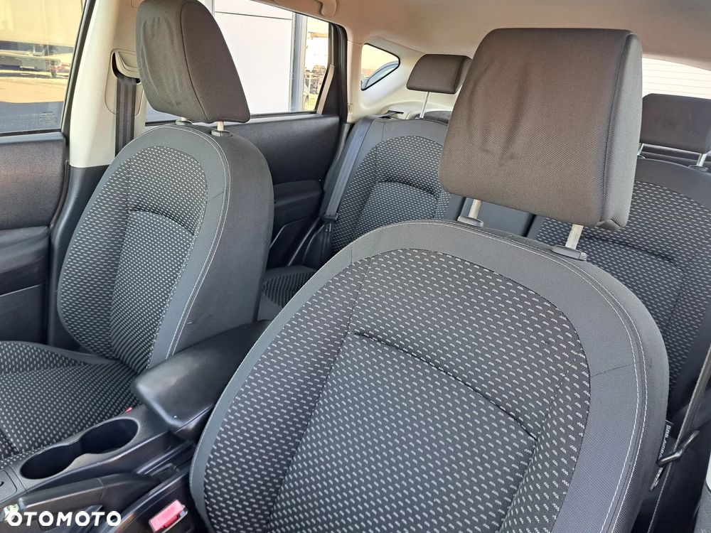 Nissan Qashqai 1.6 acenta - 14