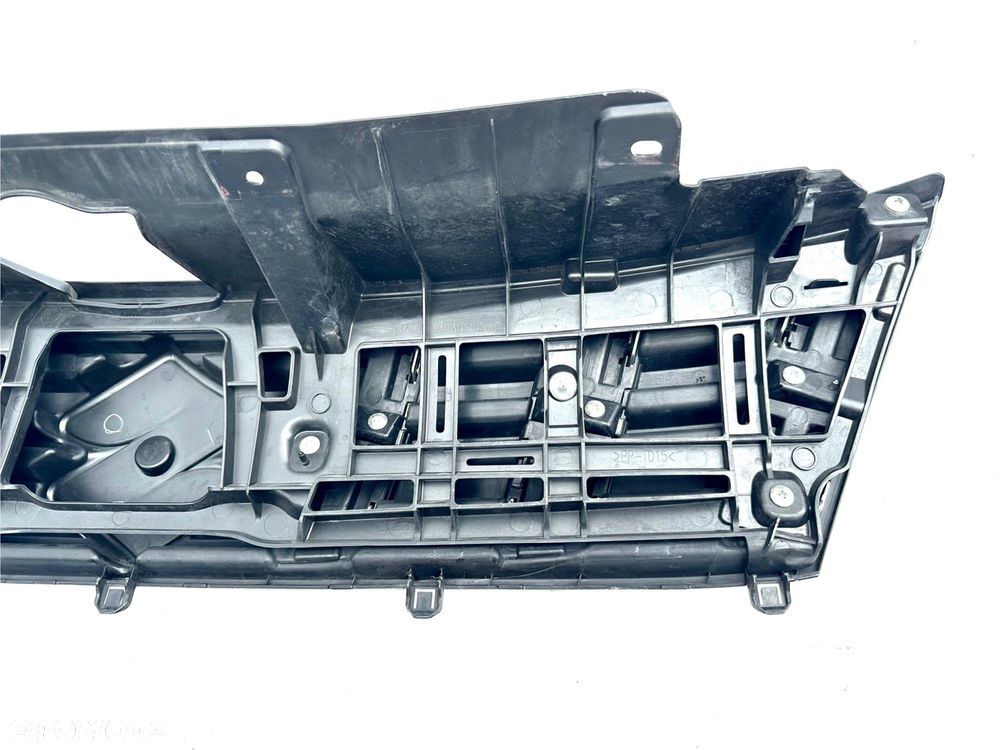 SUZUKI VITARA 3 III LIFT 2018- ATRAPA GRILL WSPORNIK CHROM LOGO ORYGINAŁ OE - 12
