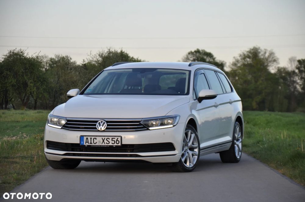 Volkswagen Passat 2.0 TDI SCR Comfortline - 13