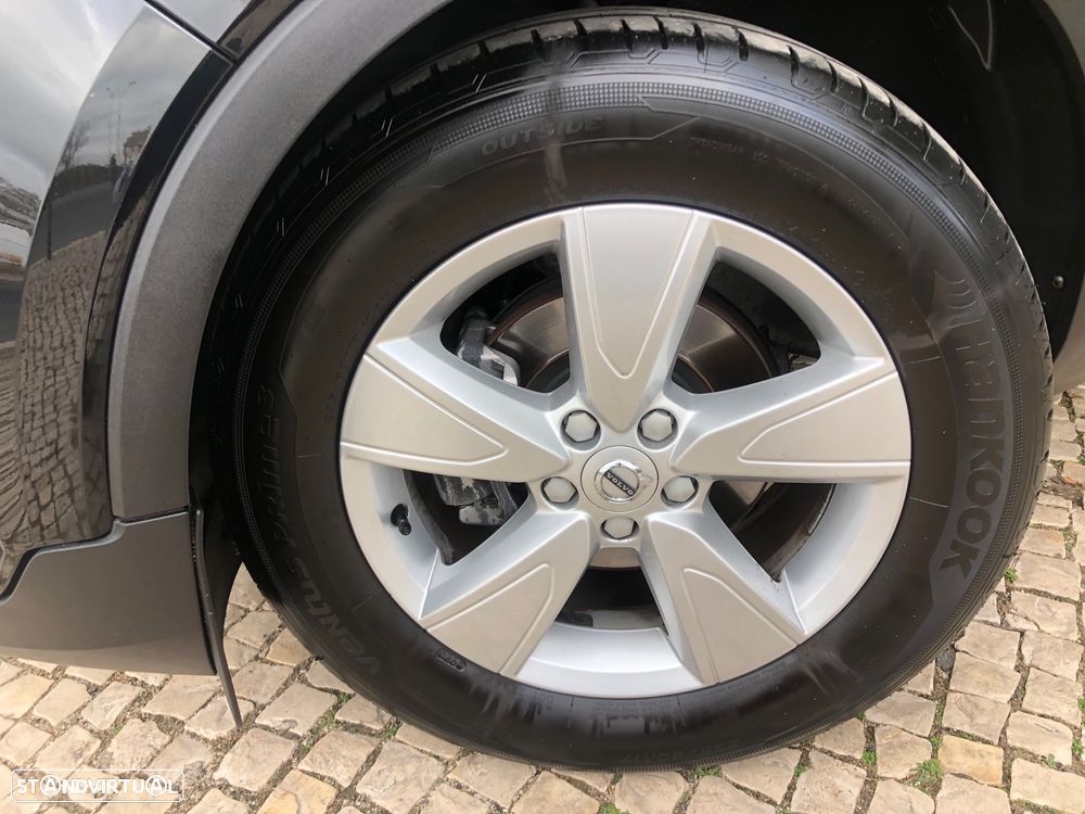 Volvo XC 40 2.0 D3 Momentum Plus - 7