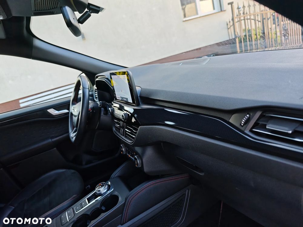 Ford Kuga 2.0 EcoBlue 4x4 ST-LINE X - 29
