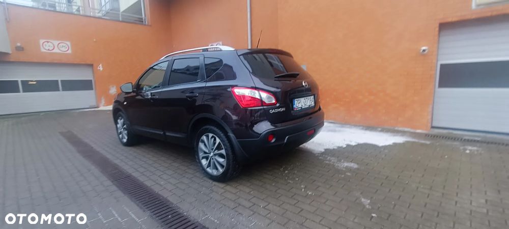 Nissan Qashqai 2.0 dCi Tekna - 3