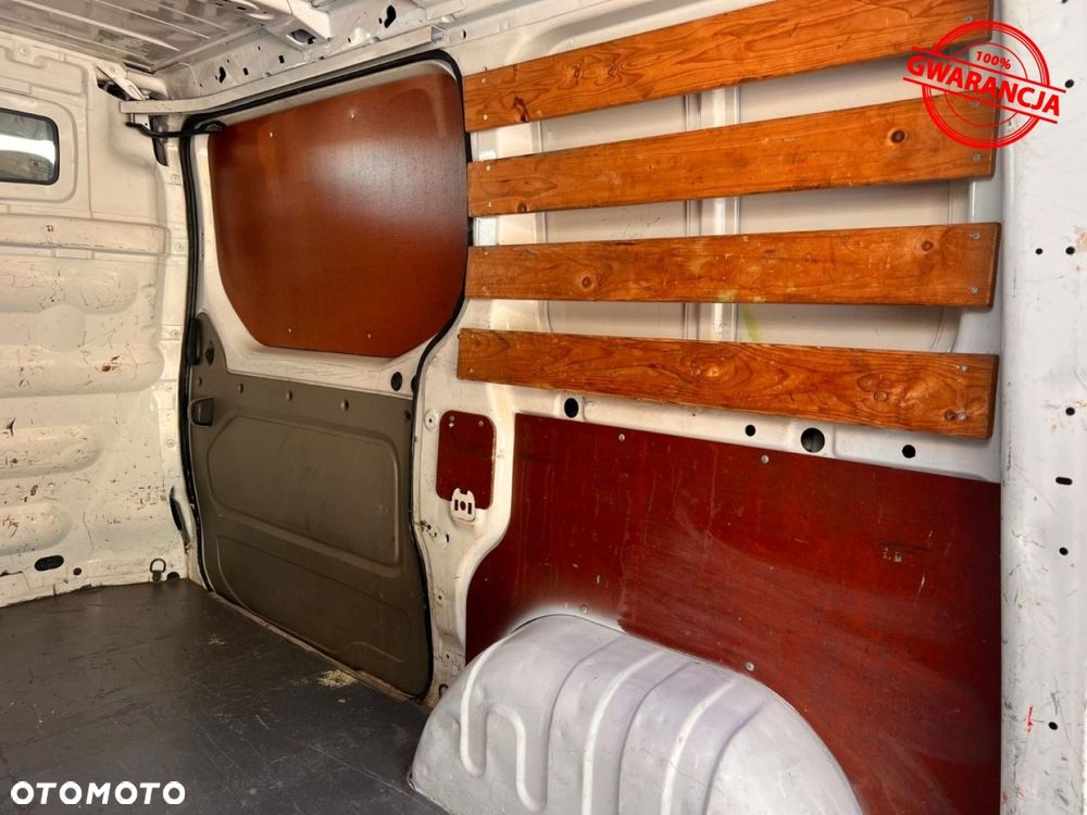 Opel VIVARO - 36