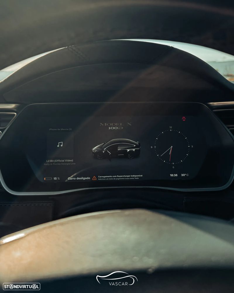Tesla Model X 100D AWD - 22
