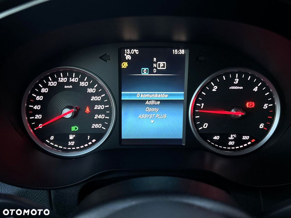 Mercedes-Benz GLC 220 d 4-Matic - 23