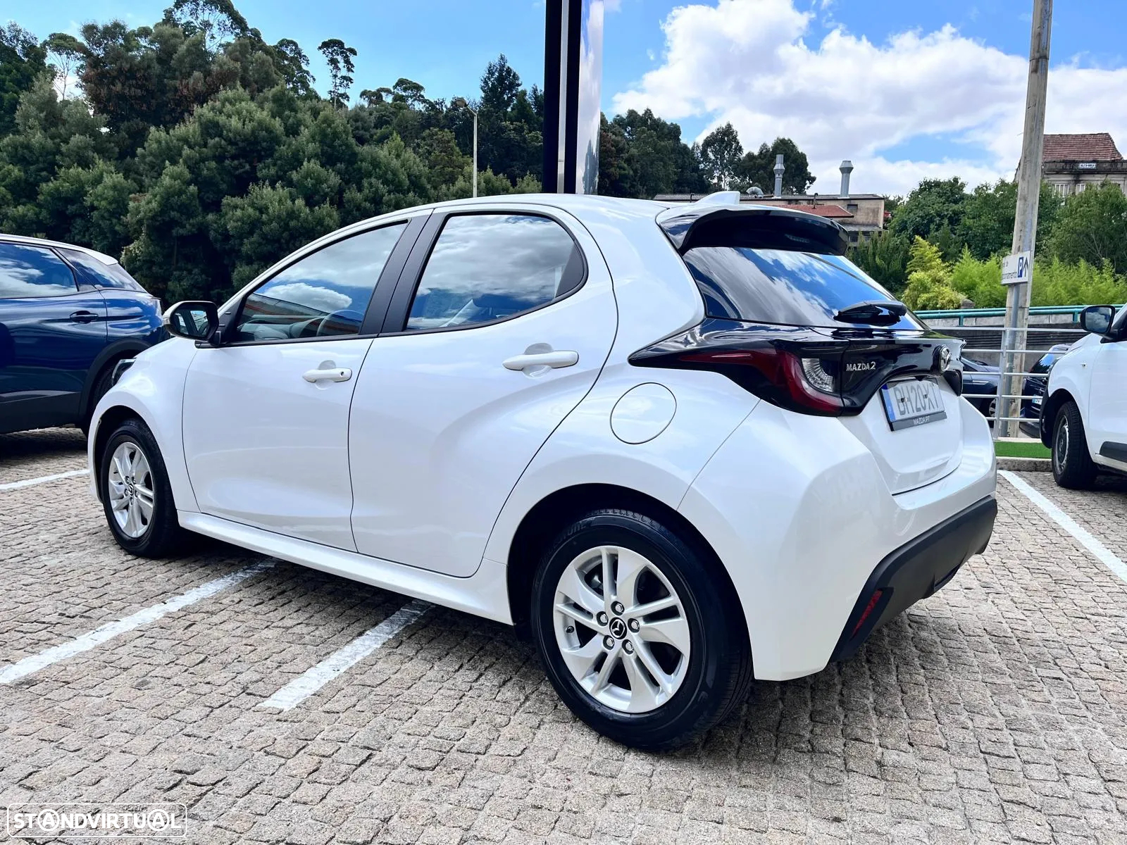 Mazda 2 1.5 L Hybrid VVT-i Agile - 3