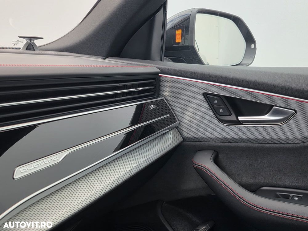 Audi Q8 60 TFSI e quattro Tiptronic PHEV - 12