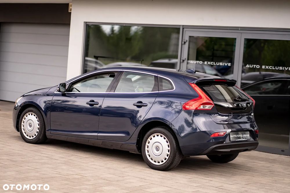 Volvo V40 D2 - 19