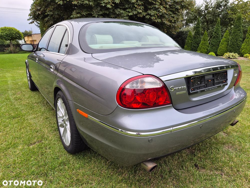 Jaguar S-Type 2.7 V6 D Executive - 9