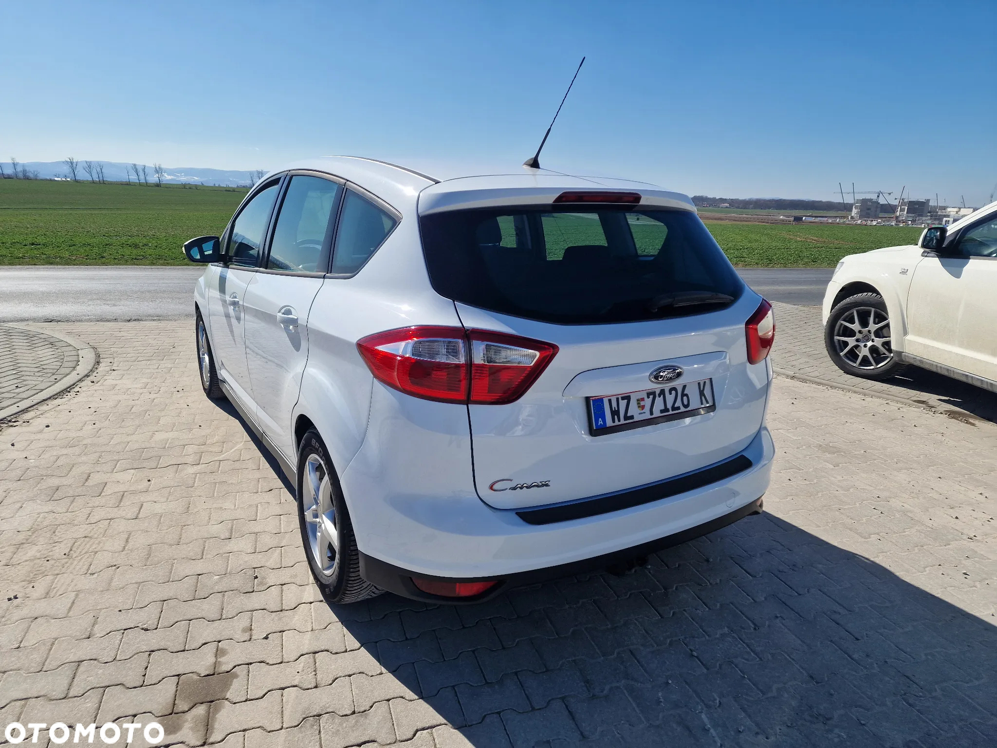 Ford C-MAX 1.6 TDCi Ambiente - 11