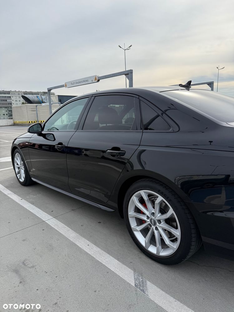 Audi A4 Limousine 40 TFSI mHEV Quattro S Line S tronic - 12