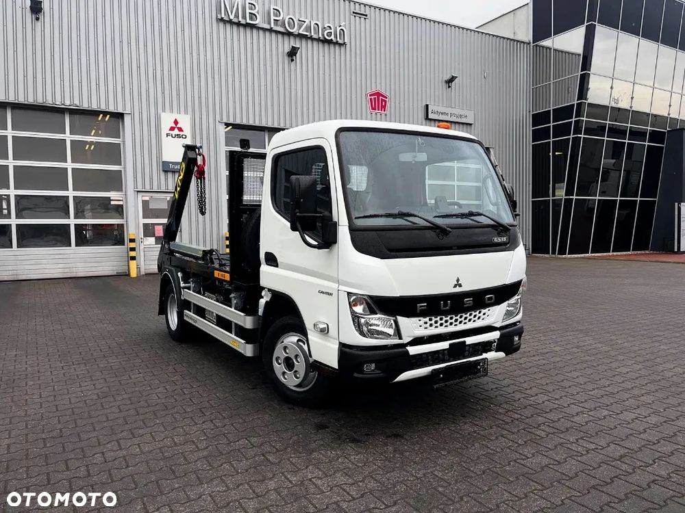 FUSO Canter