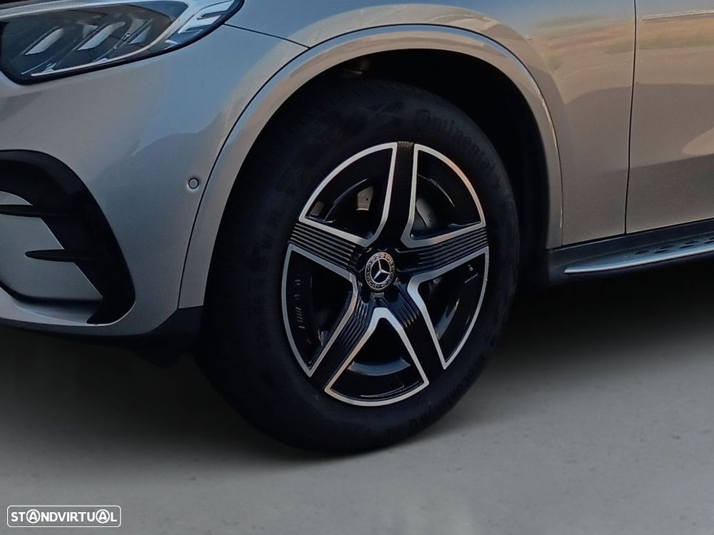 Mercedes-Benz GLC 300 e 4Matic - 11
