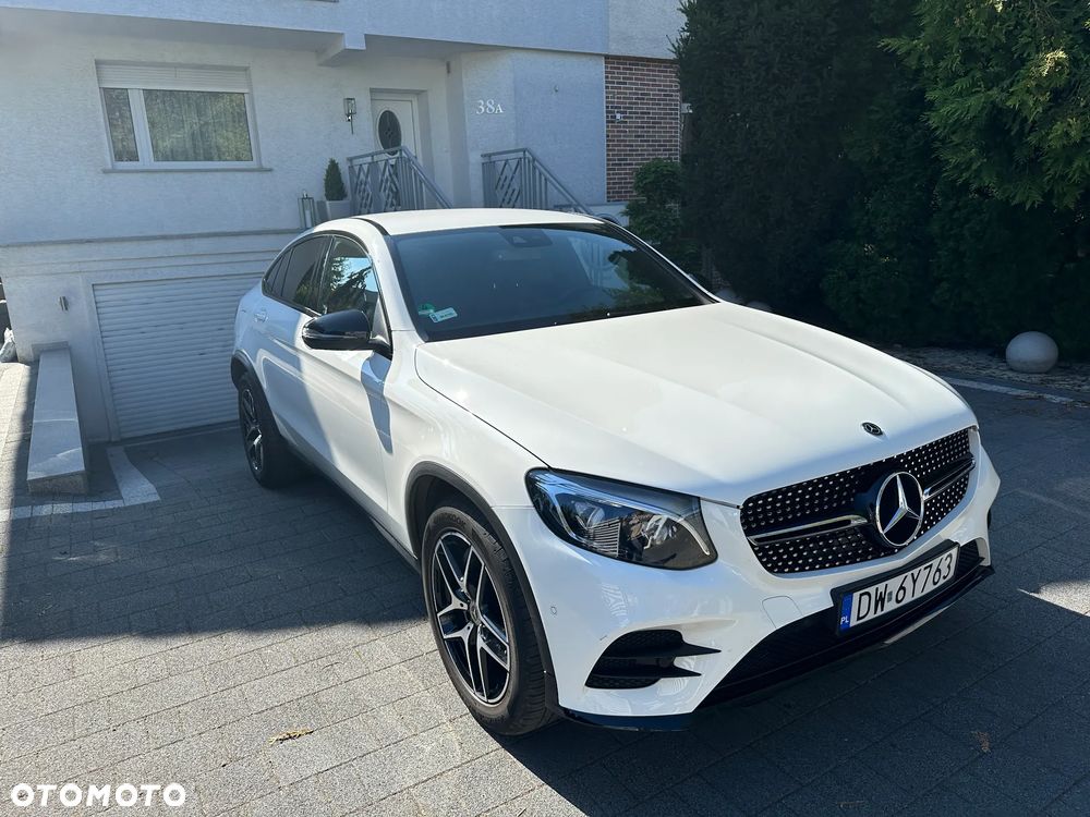 Mercedes-Benz GLC Coupe 250 4-Matic - 1