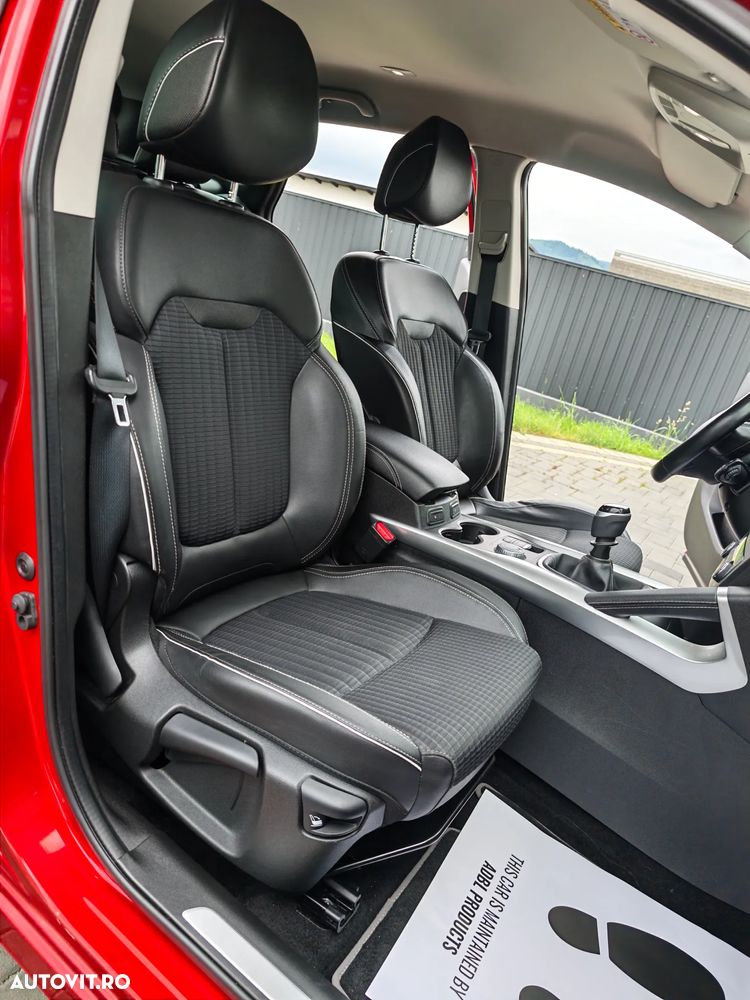 Renault Kadjar Energy dCi 130 4x4 Bose Edition - 14