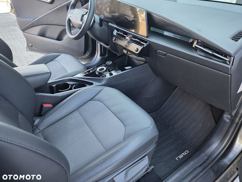 Kia Niro 1.6 GDI Plug-In Hybrid L - 19