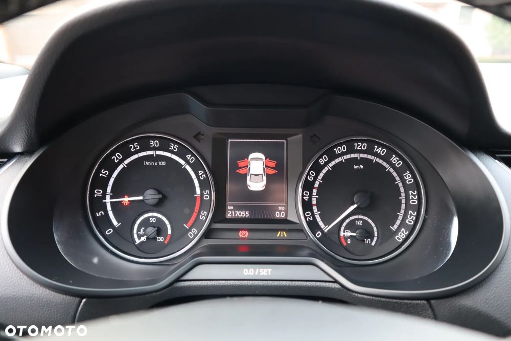 Skoda Octavia 2.0 TDI RS EU6 - 17